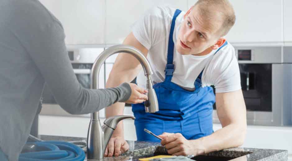 Common-Plumbing-Mistakes-to-Avoid-in-Apartment-Living