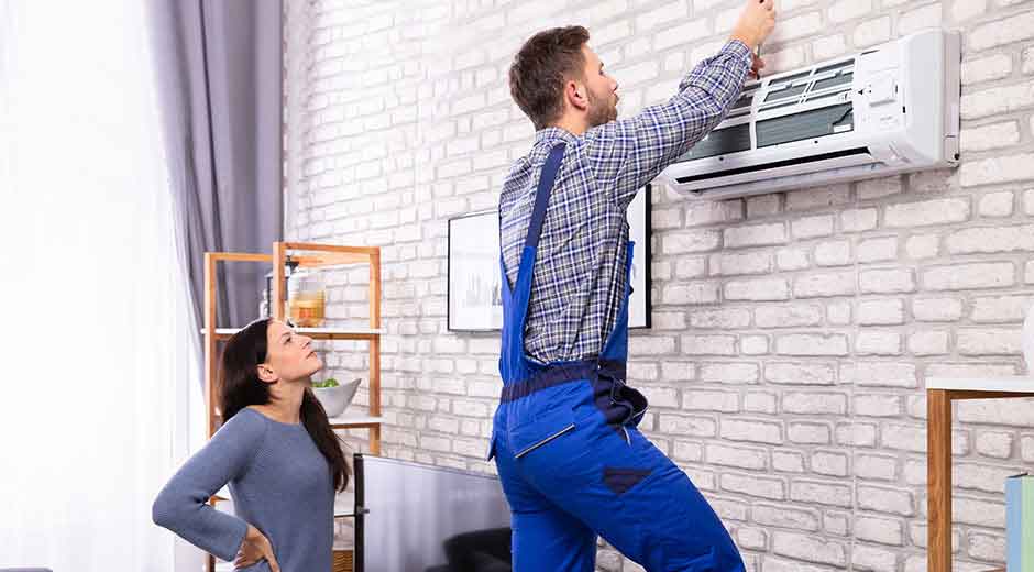 What is the Lifespan of an AC Unit with Regular Maintenance?