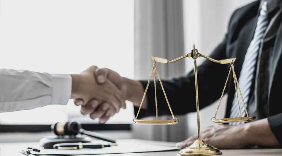 Why Hiring a Workers' Compensation Attorney Can Help You Get the Benefits You Deserve